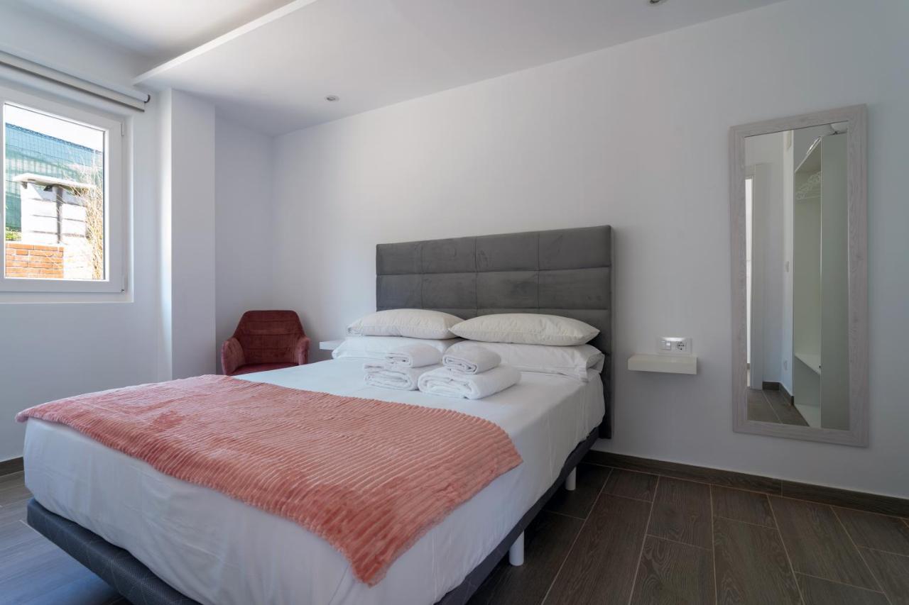 Solpor Galitrips - Apartamentos Corcubión מראה חיצוני תמונה